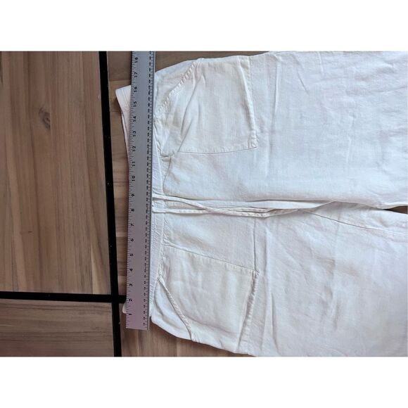 Jaclyn Smith Pants Womens‎ Beige Capri Capris size medium ￼ - Picture 3 of 9